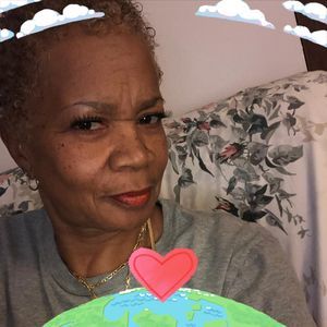 Meet your Posher, Deborah